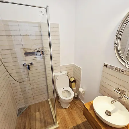 Efo Near The Apartman *