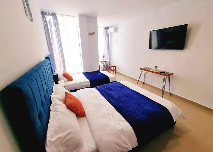 Efo Near The Appartement *